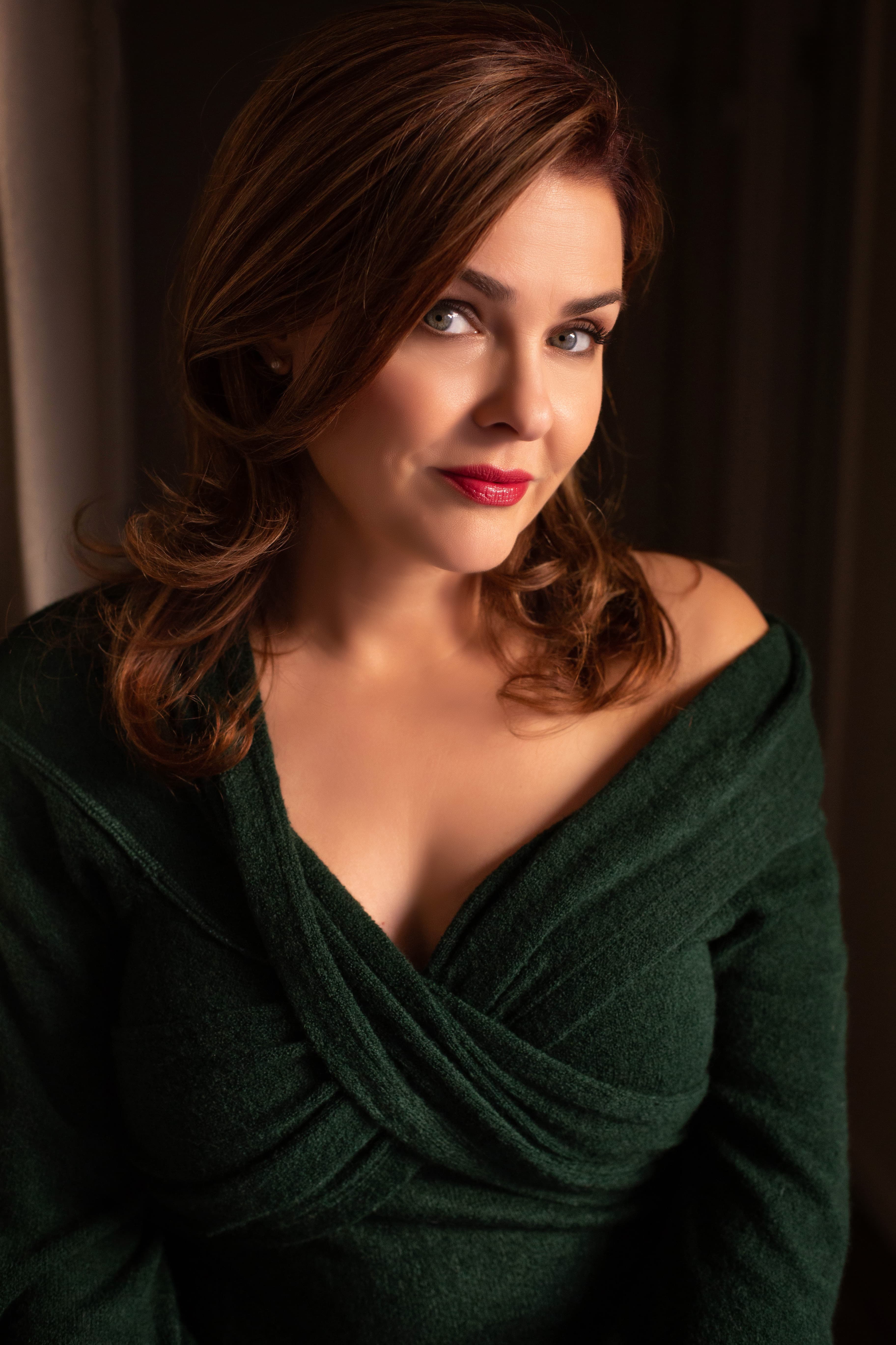 Corinna Jones