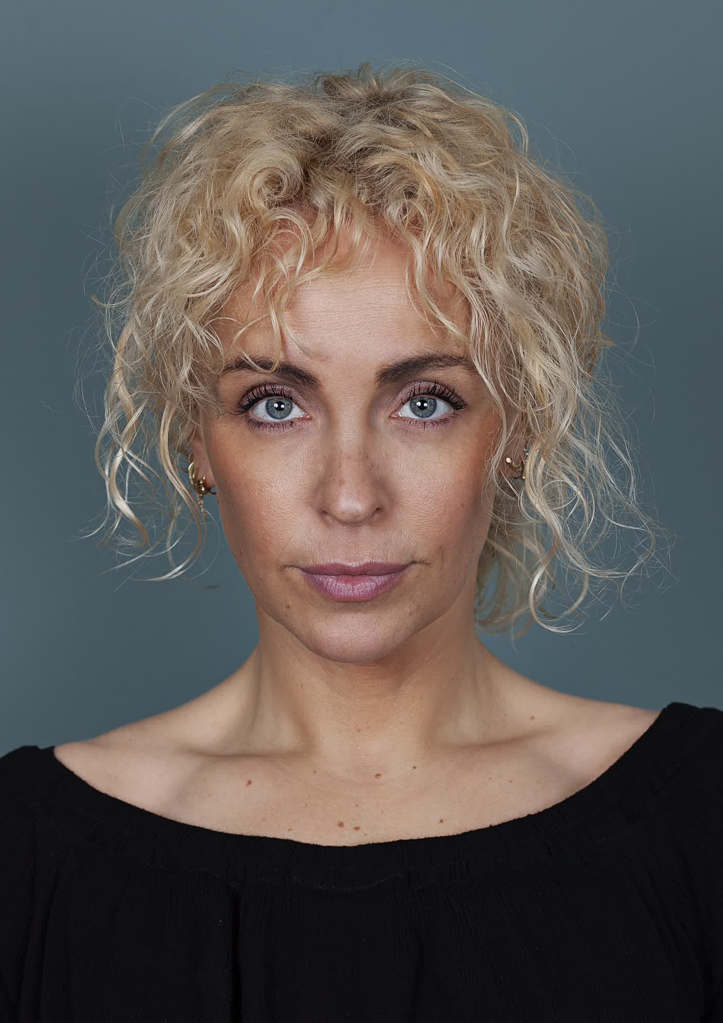 Julie R. Ølgaard