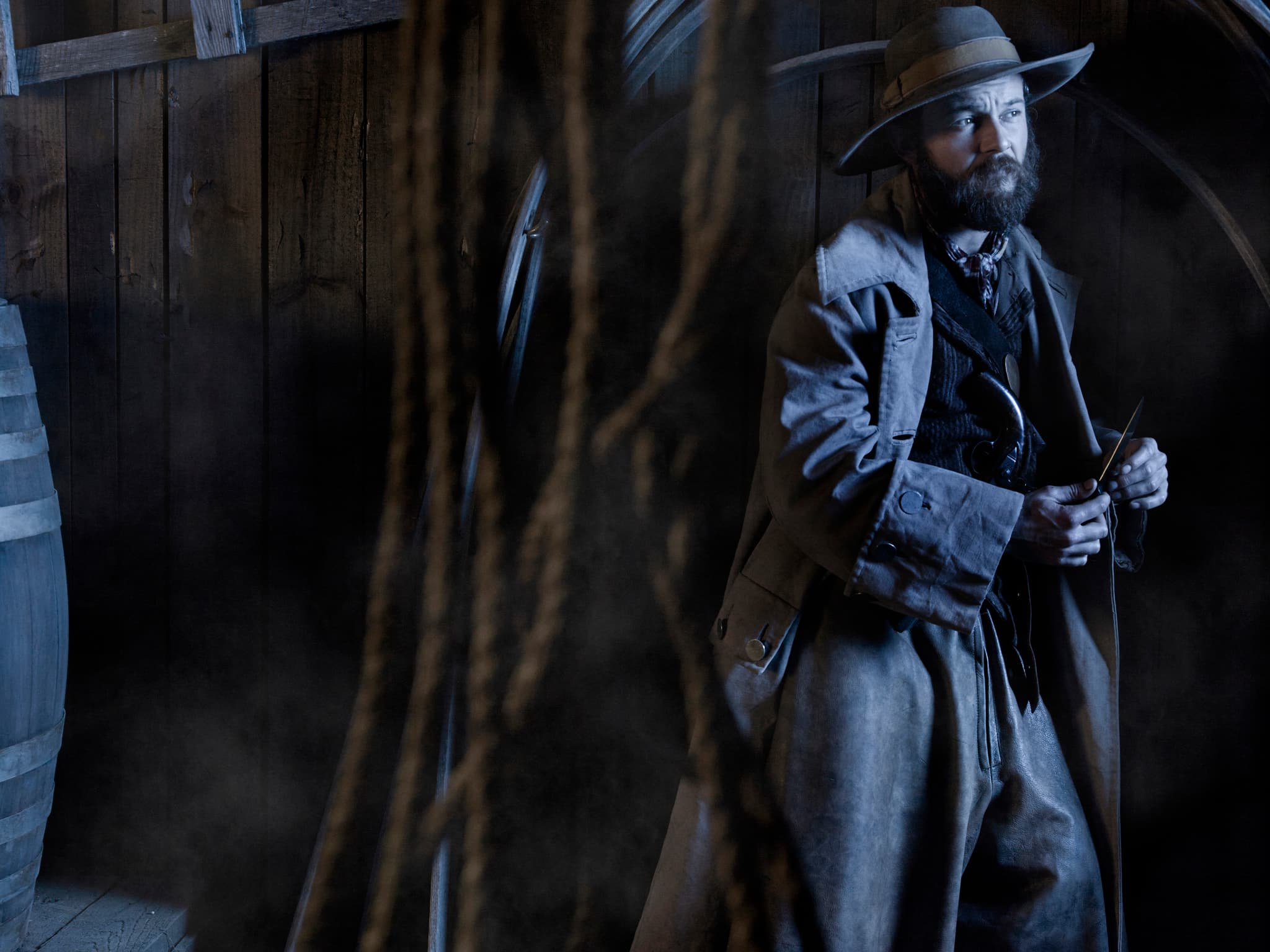 Daniel Henshall