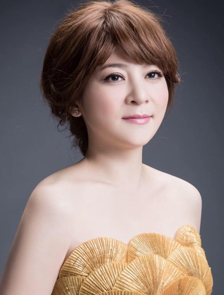 Lotus Wang