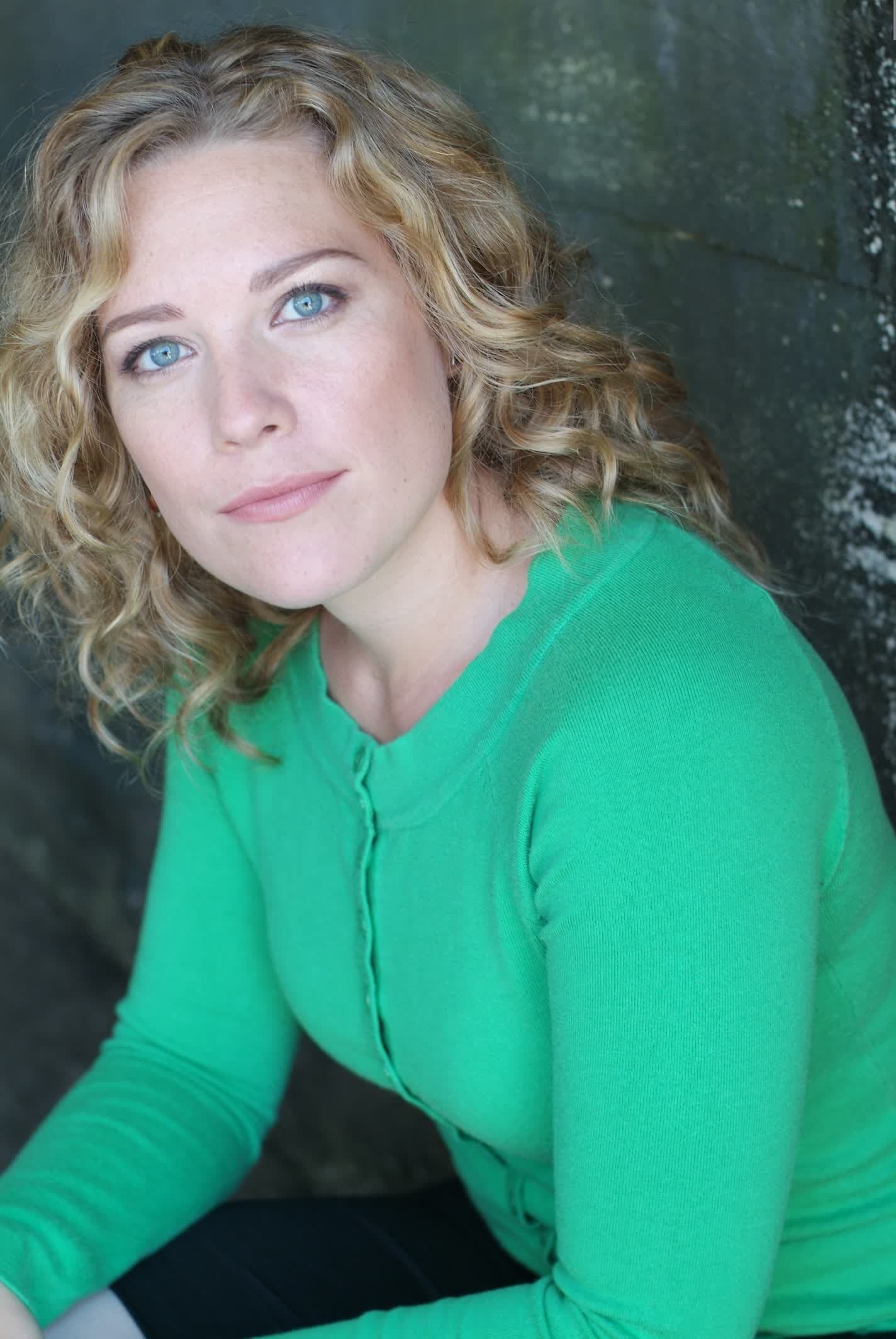 Kate Hewlett