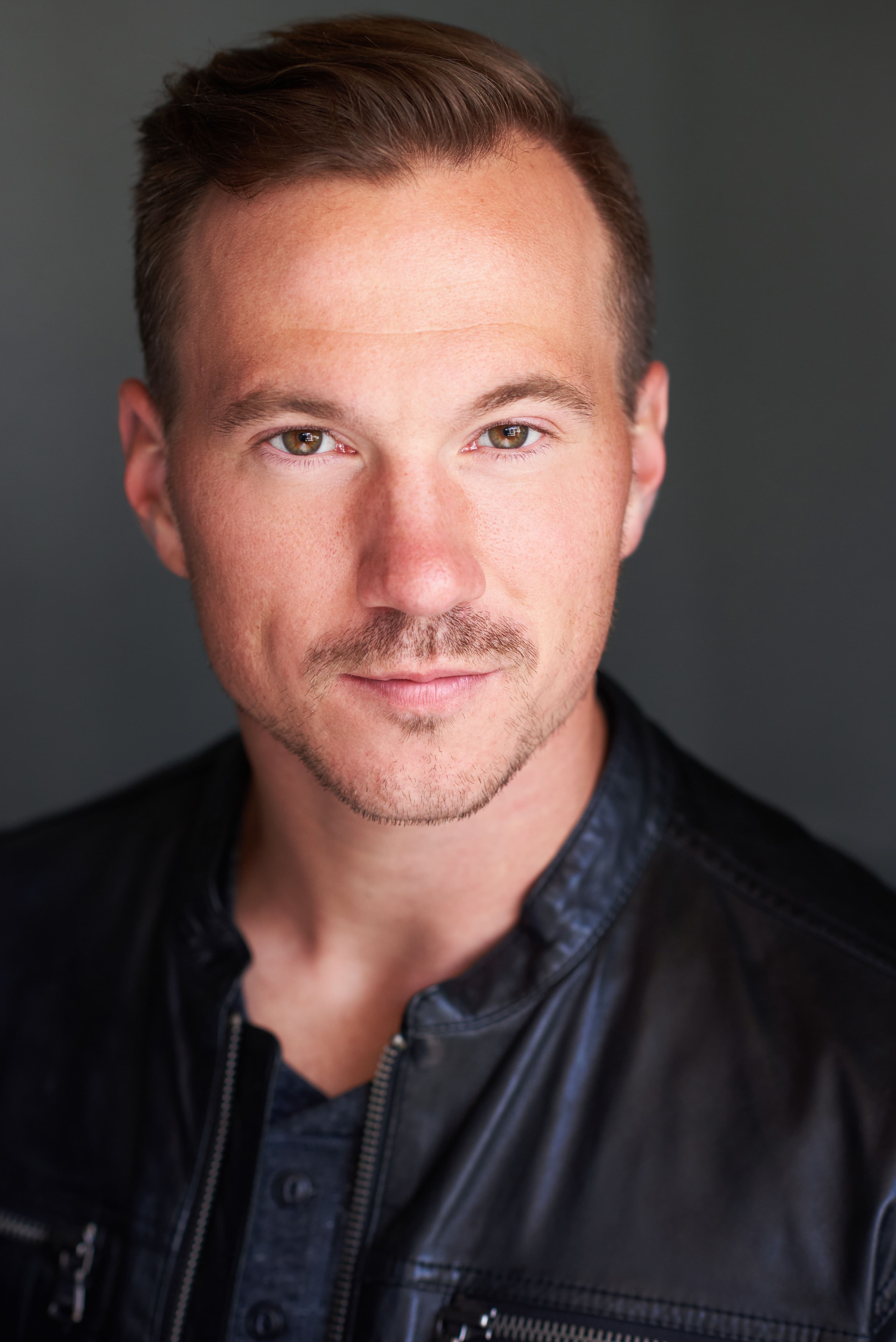 Tim Llewellyn