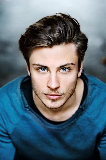 Jannik Schümann