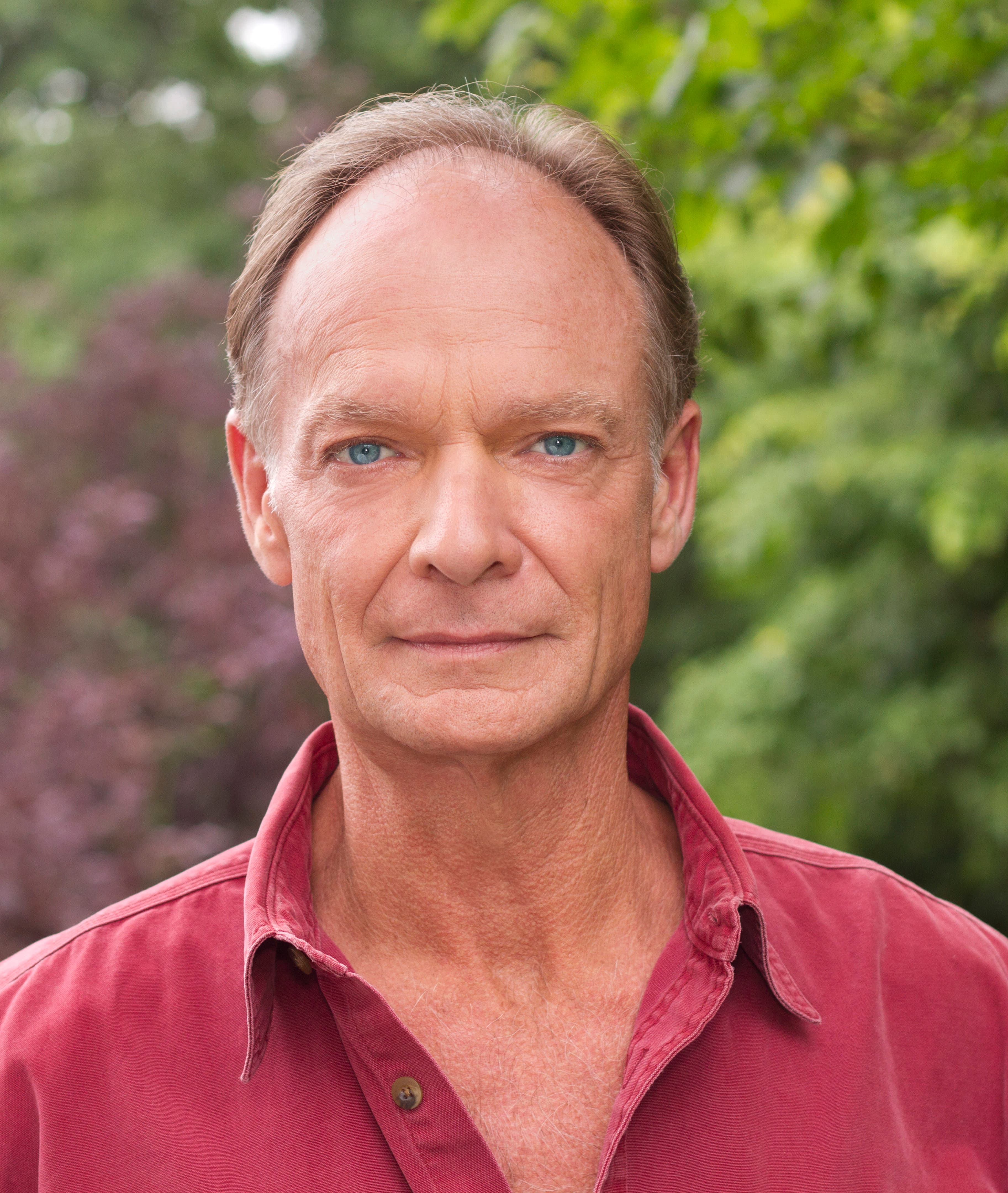 Carl Burrows