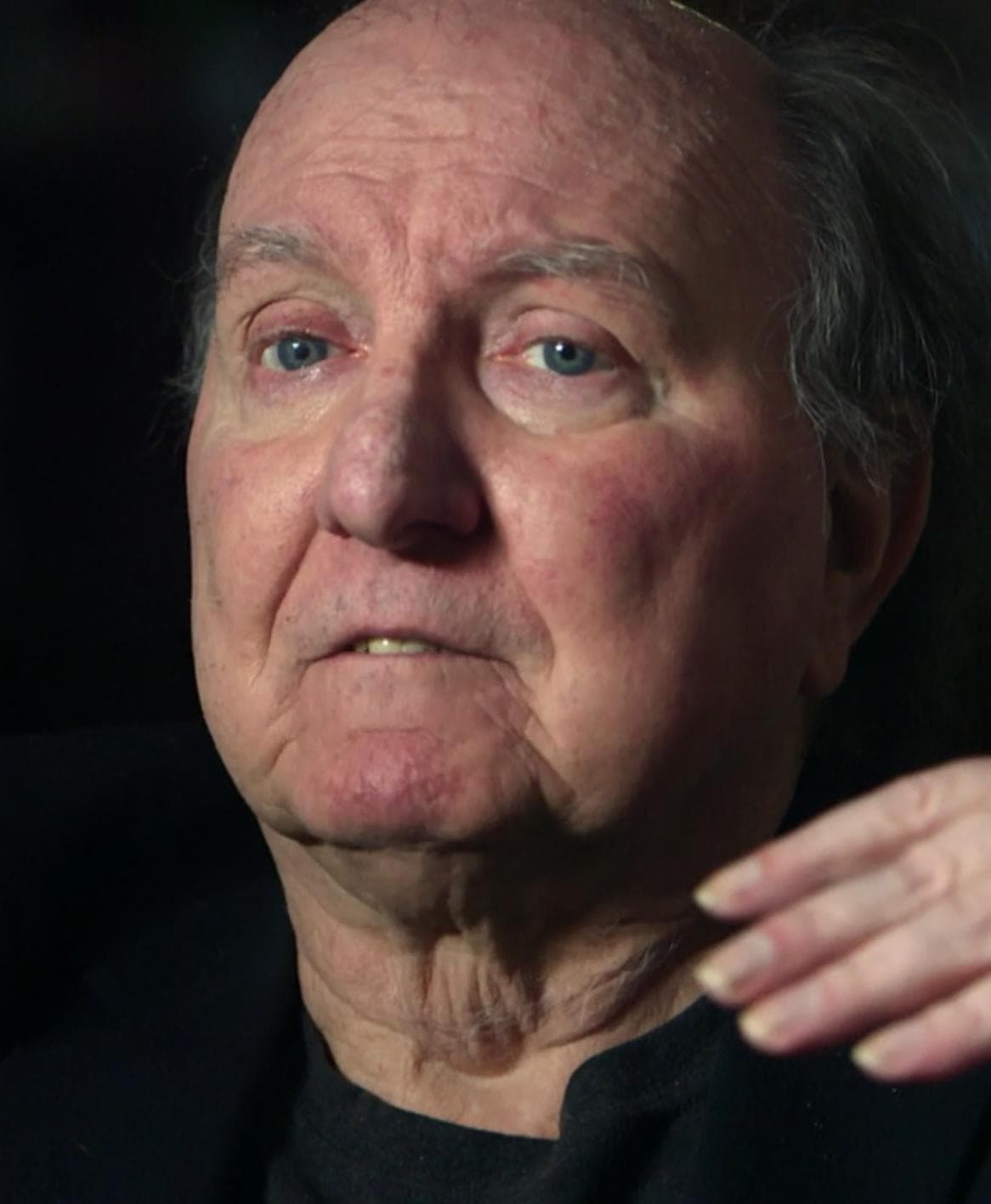 Wayne Barrett