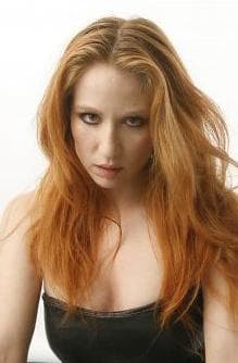 Tara Cardinal