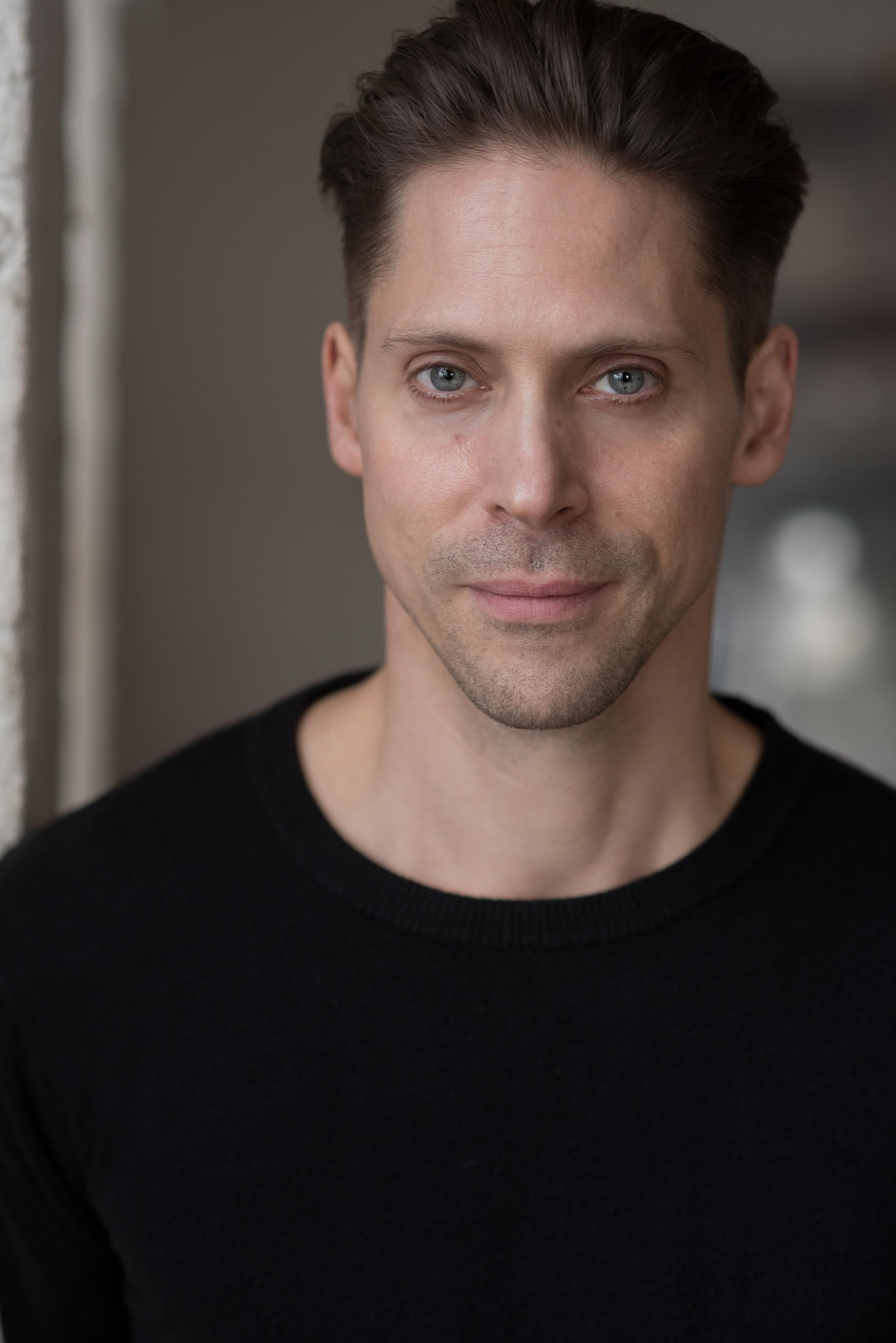 Neil Newbon