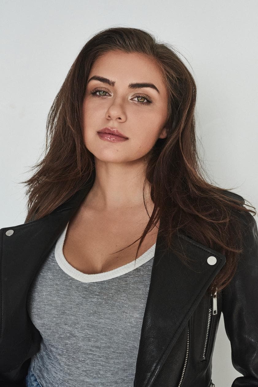 Victoria Konefal