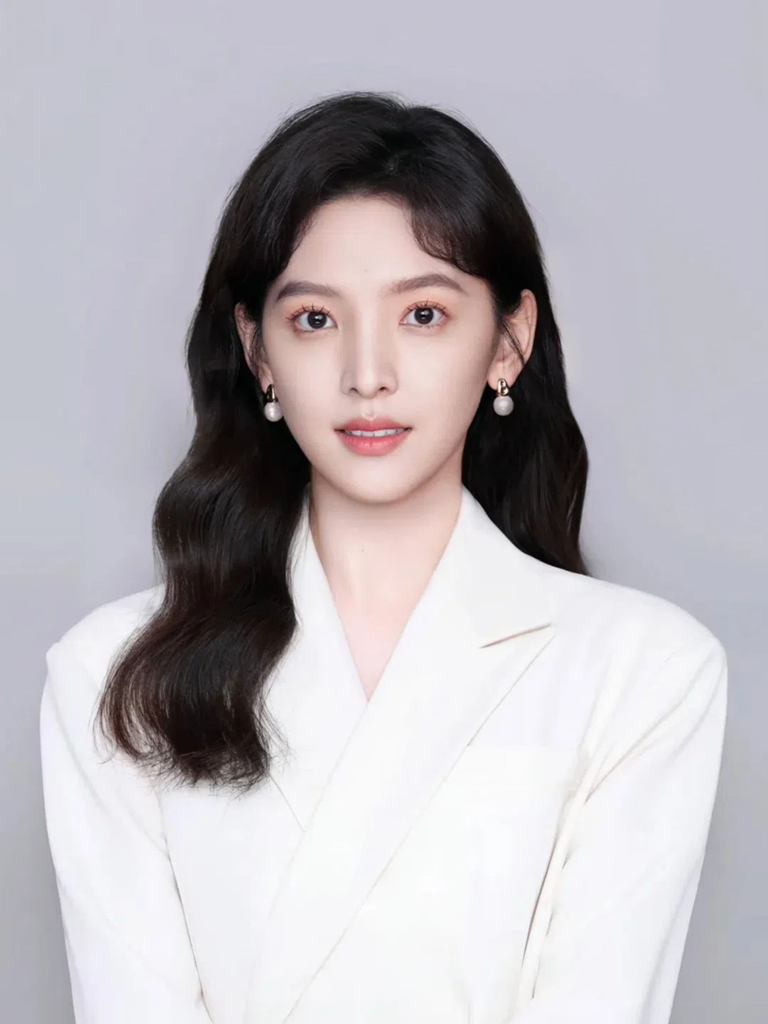 Ruonan Zhang