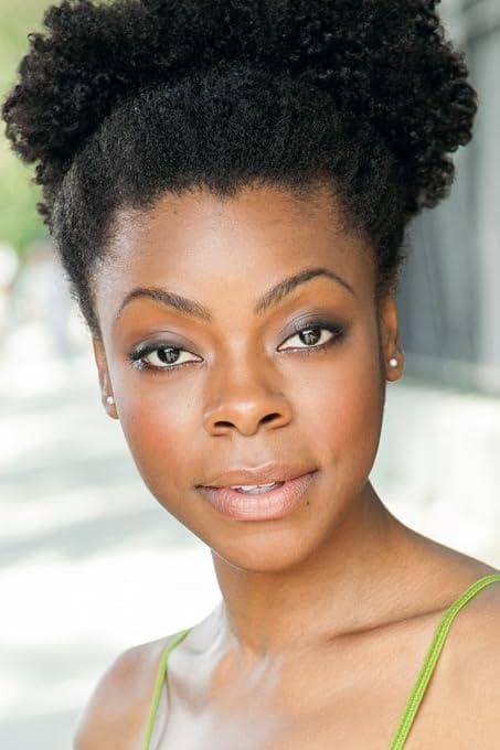 Mia Ellis