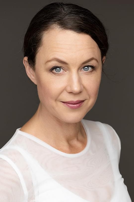 Sara Cooper