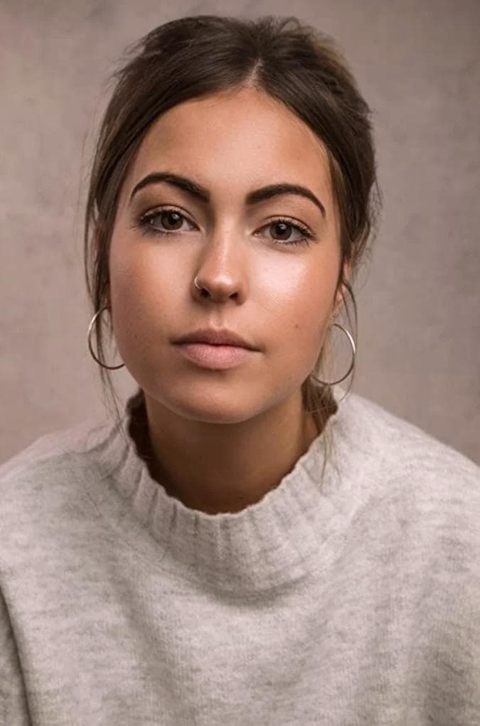 Rhiannon Clements