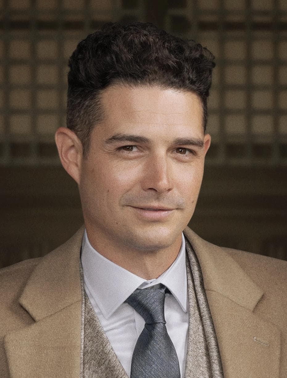 Wells Adams