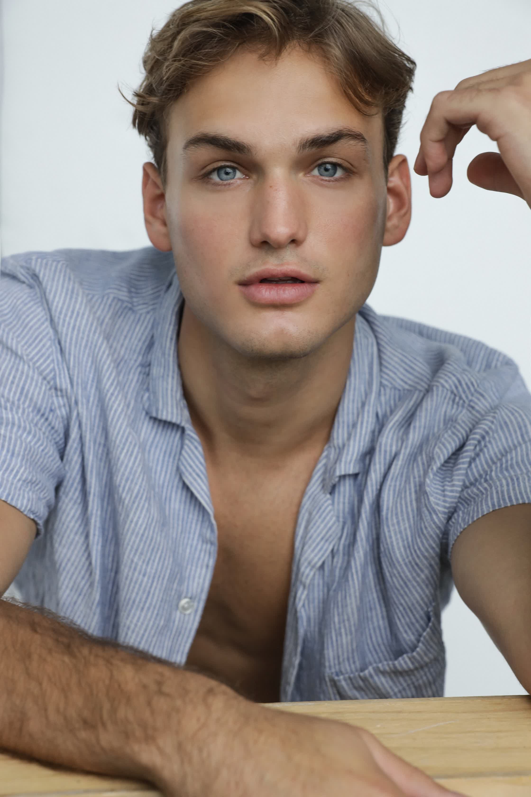 Alex Champion De Crespigny