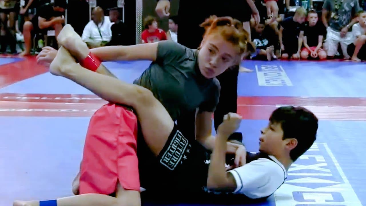 ULTIMATE CHALLENGE! Girl vs Boy Grappling Match: The Fight For Supremacy!**😍#shorts #jiujitsu