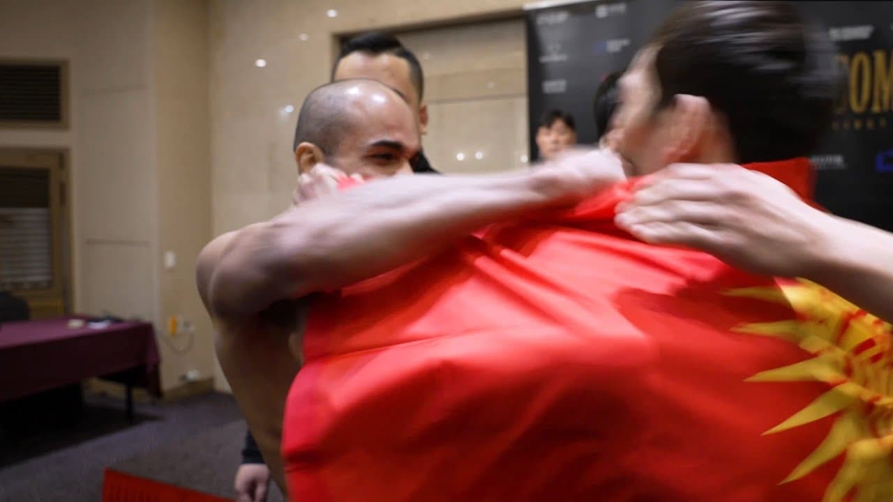 충격적인 약물 적발..울프킹까지 건드린 스트라이커