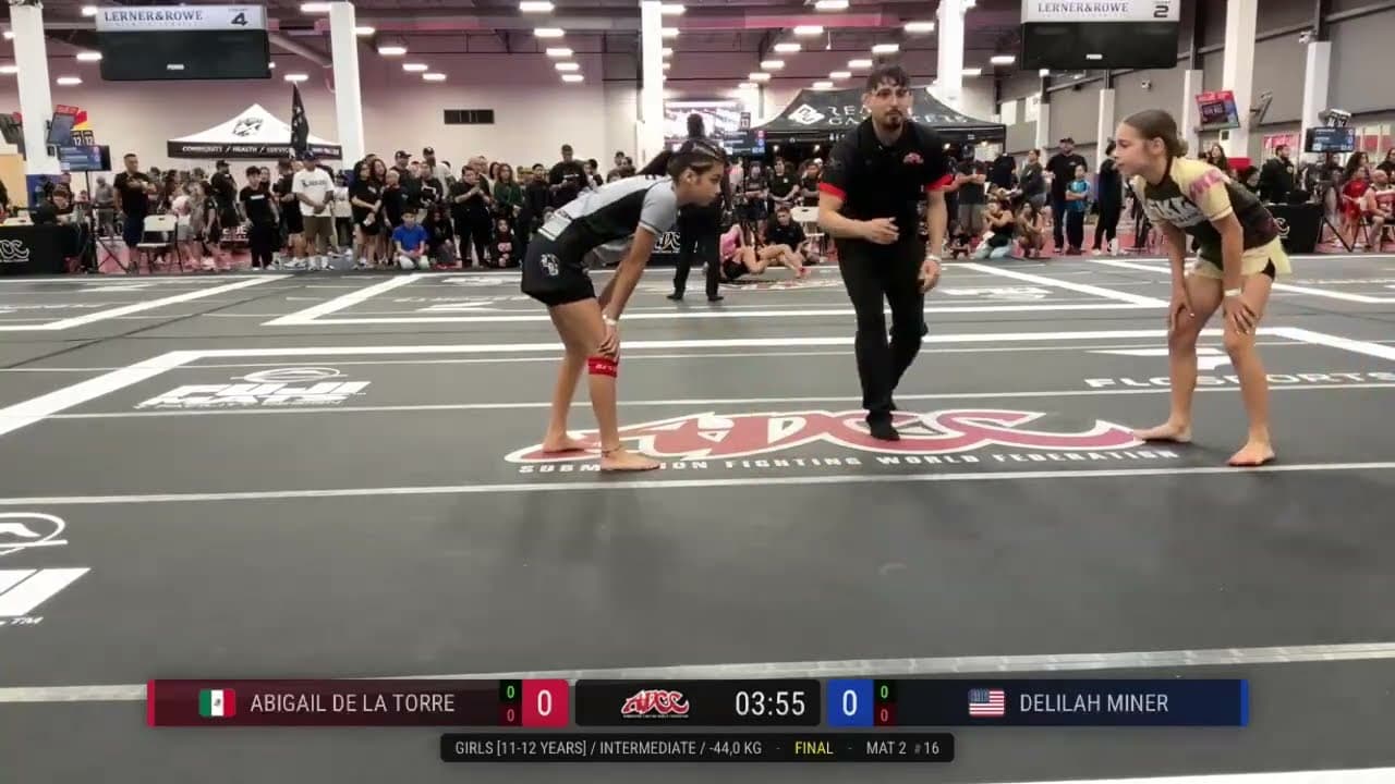 Great technical nogi girl match
