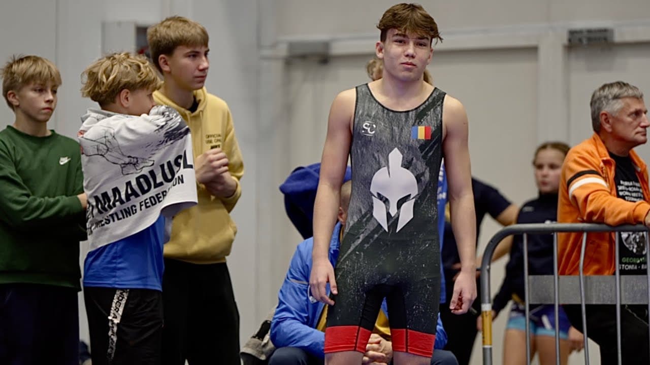 U17 Florin Beldea (ROU) vs Andrejs Hudjakovs (LAT) 60kg. Greco-roman boys youth wrestling tournament