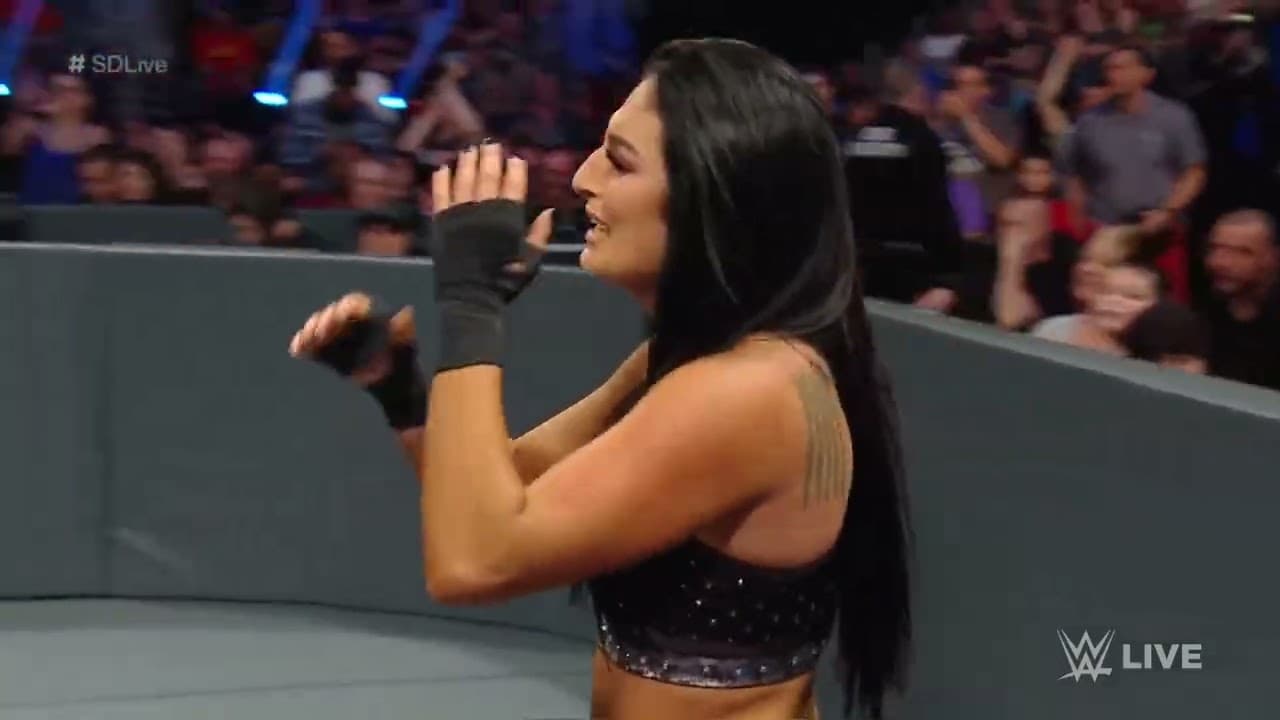 Sonya Deville & Mandy Rose vs. Carmella & Ember Moon: SmackDown LIVE, May 7, 2019
