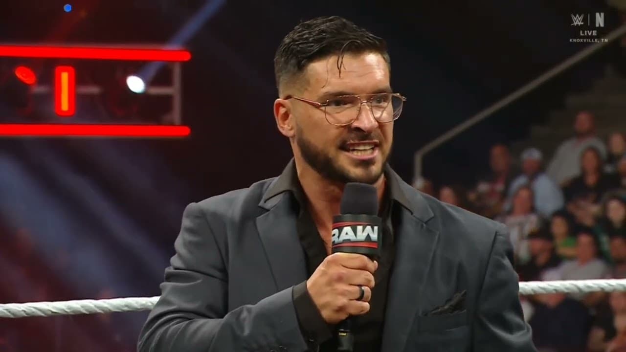 WWE RAW PENTA ENTRANCE 05/11/26