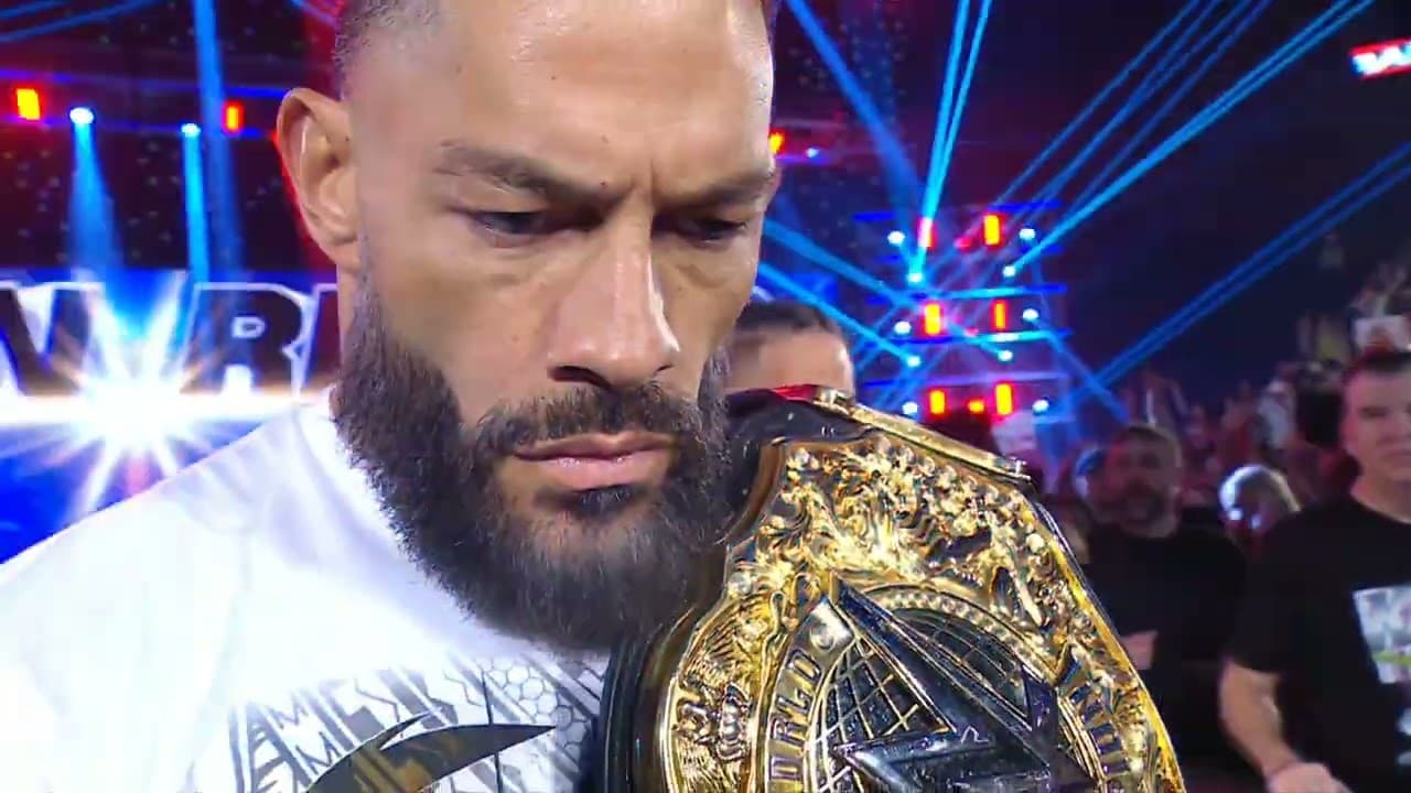 WWE RAW ROMAN REIGNS ENTRANCE 05/11/26