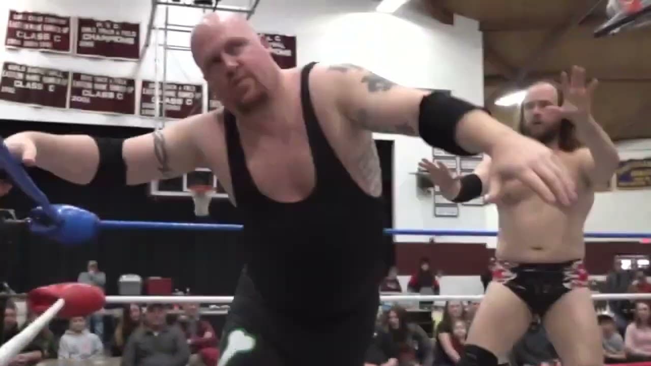 FULL MATCH Perry Von Vicious DEMOLISHES Dave Dyer in record time with a Spinning Powerbomb