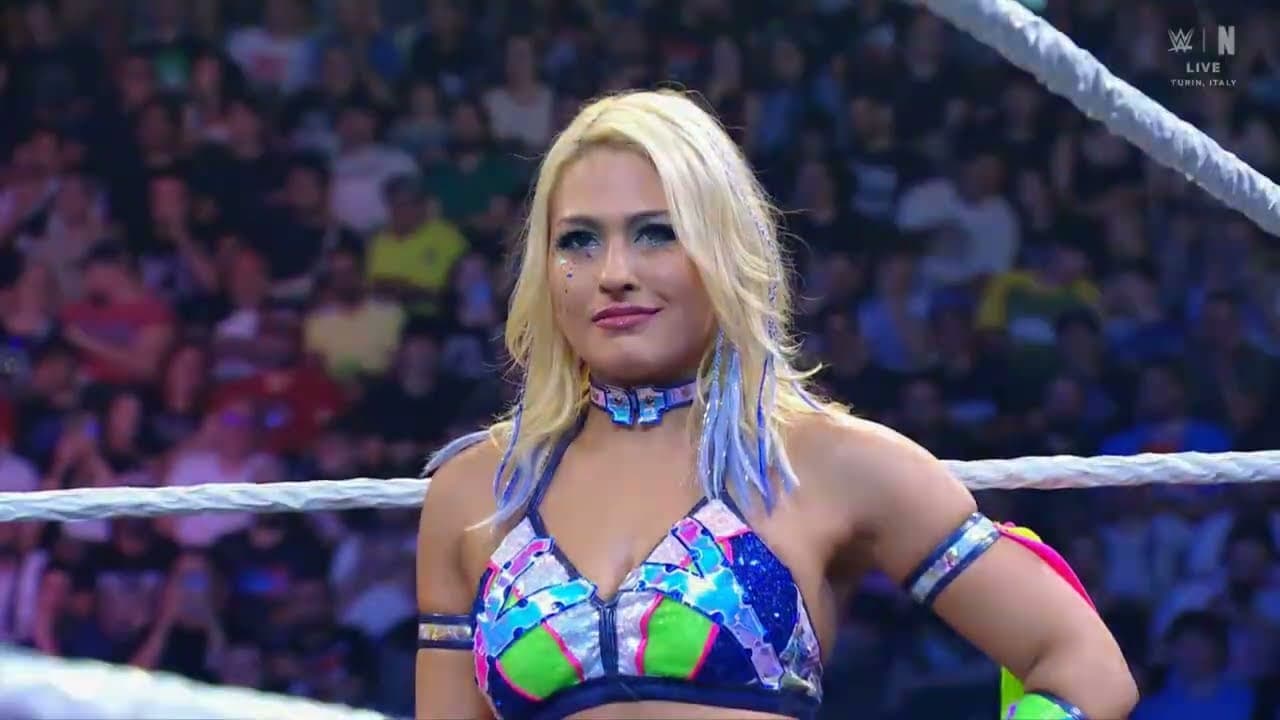 IYO Sky VS Giulia VS Roxanne Perez VS Lash Legend 1/2
