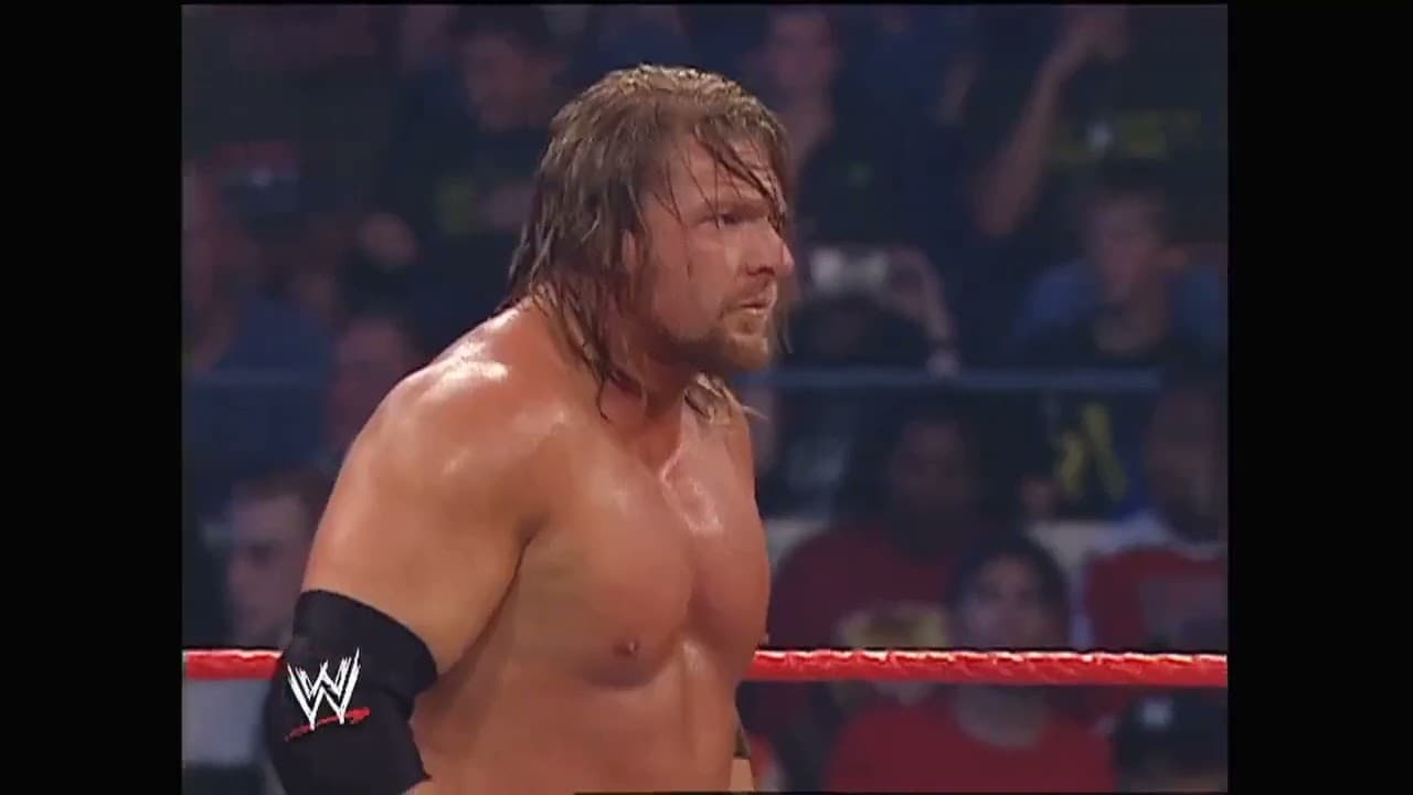 William Regal 🇬🇧 vs. Triple H ⚒️ (Raw 2004)