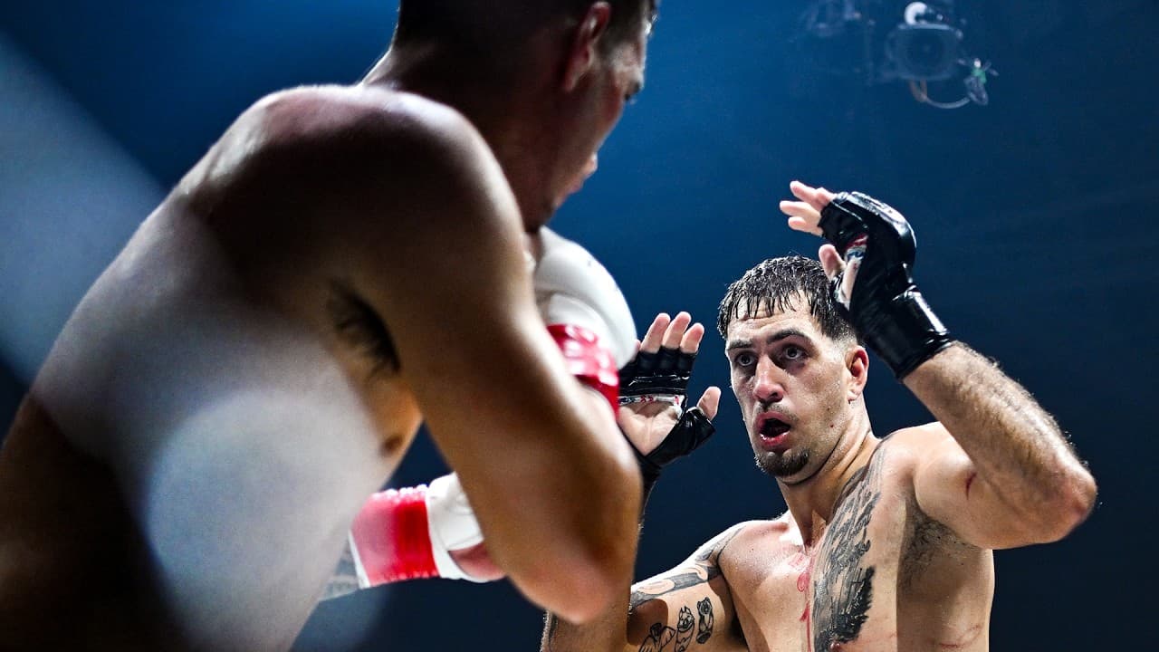 21 and 23 Years Old. Four Rounds. Nothing Held Back. | Hepi vs Halcrow IBC 03