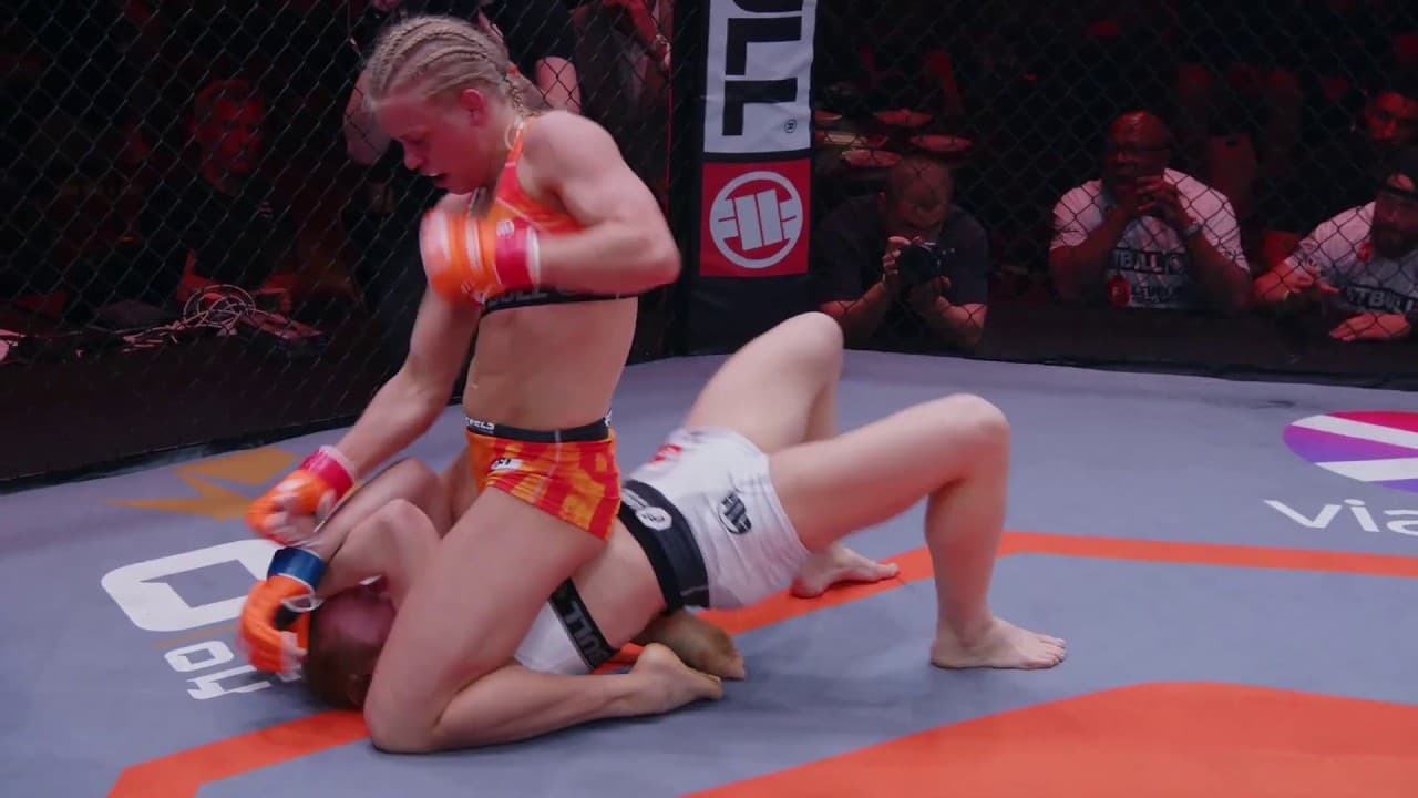 Best Ground and Pound 33 Female MMA