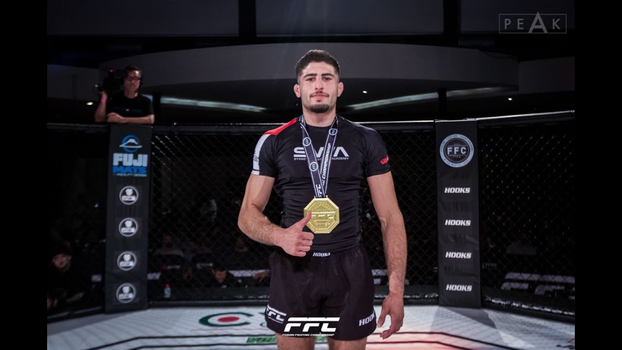 FFC VOLUME 11 - FIGHT 13 - Rory Matthews VS Issa Issa BOUGHT TO YOU BY BURGER CARTEL