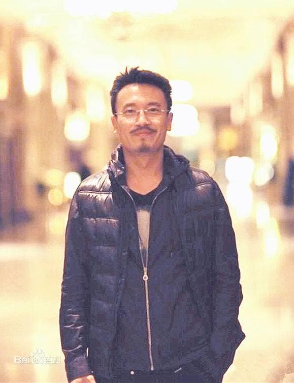 Kaizhou Zhang
