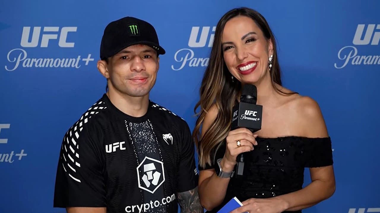 Alessandro Costa pede revanche com Amir Albazi após vitória no UFC 329