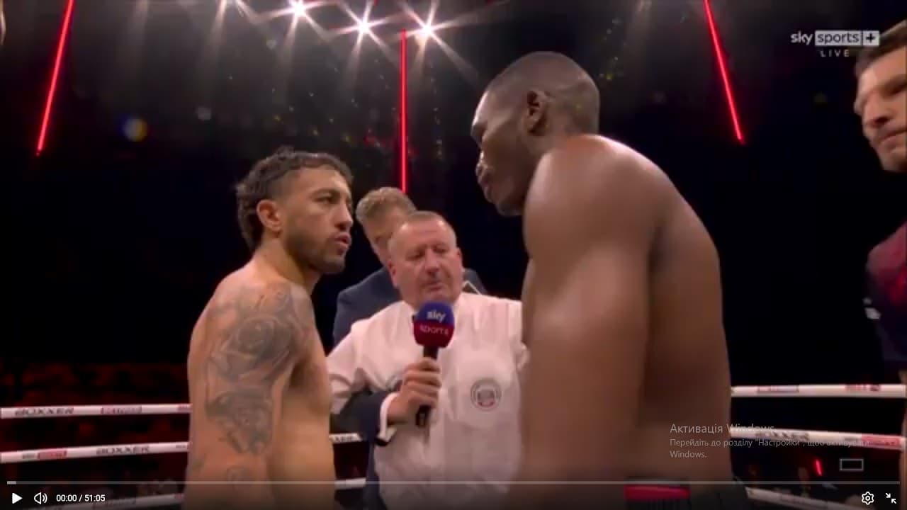 Michael McKinson vs Tulani Mbenge Full Fight.