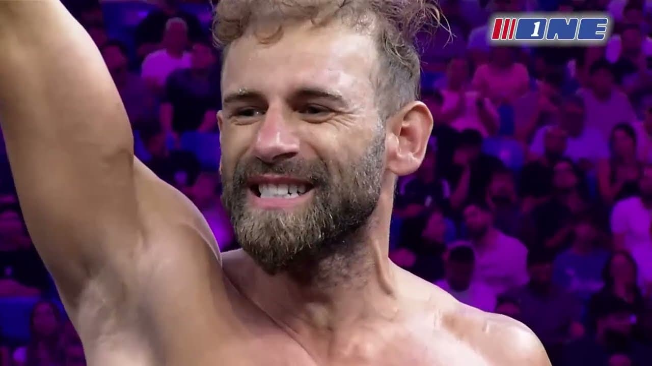 Foame de kickboxing la Tel Aviv în Israel, dar Dănuț Mihail îl invinge pe reputatul Itay Gershon