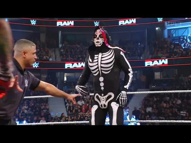 WWE RAW PENTA VS LA PARKA 08/24/26