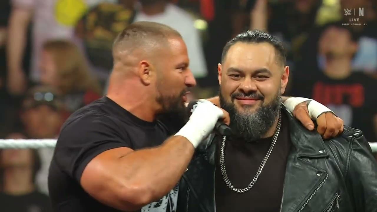 WWE RAW THE VISION ENTRANCE 09/07/26