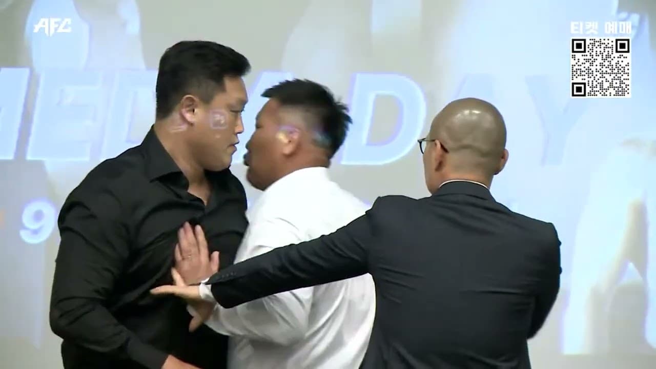 AFC43 미디어데이 명현만 vs 아자