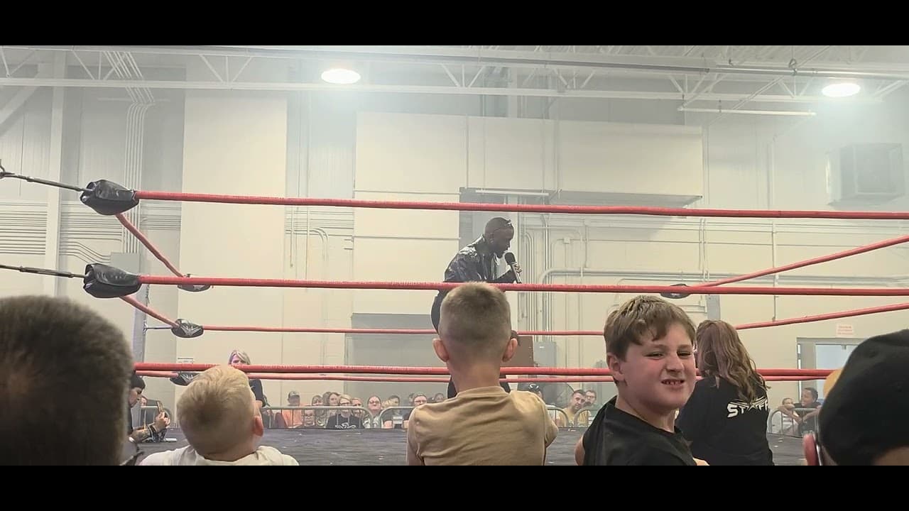 Mk comes ot to sign the contact for Halloween hell Wwa over the top leitchfield ky 9 26 26