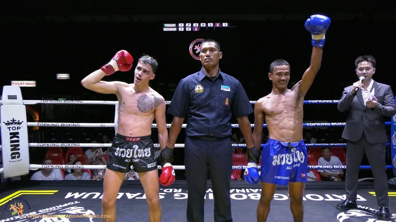 VOLOK (SUPERGIRLMUAYTHAI) VS PHETTHANAPHUM (CRAZY F MUAYTHAI)