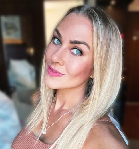 Annabelle Knight