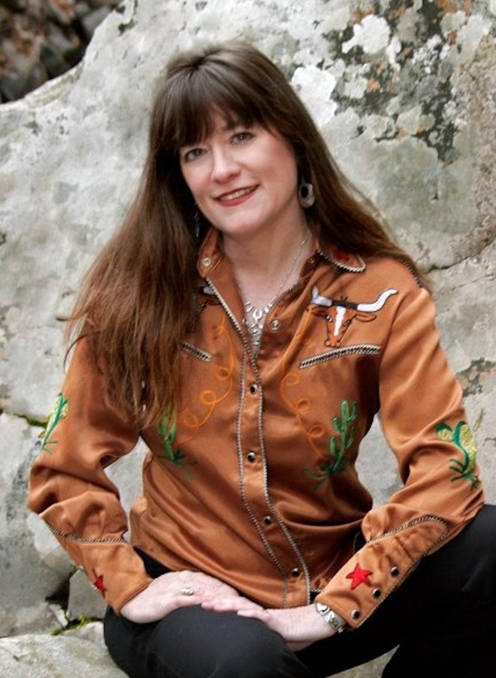 Holly George-Warren