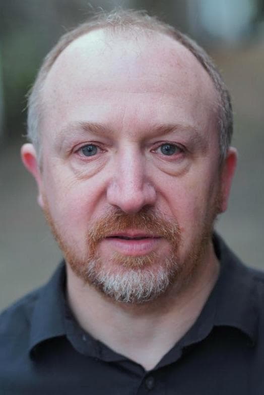 Jonathan Abbott