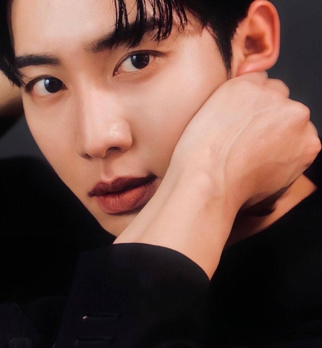 Hwa-Woon Kwon